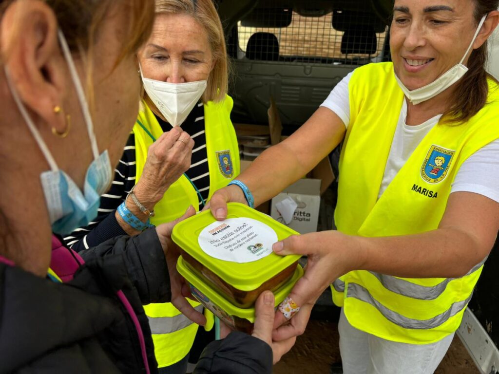 Raciones de cordero para los afectados por la DANA