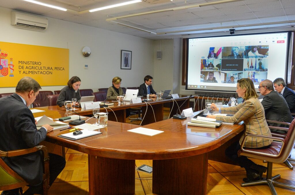 La Conferencia Sectorial de Agricultura y Desarrollo Rural aprueba el plan de acción de antibióticos