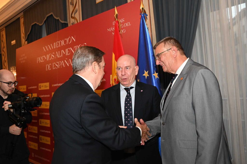  Ministro Luis Planas_Alberto Herranz_Manuel Garcia