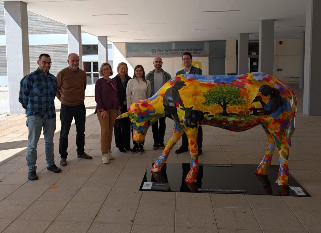 Escultura Provacuno UPV