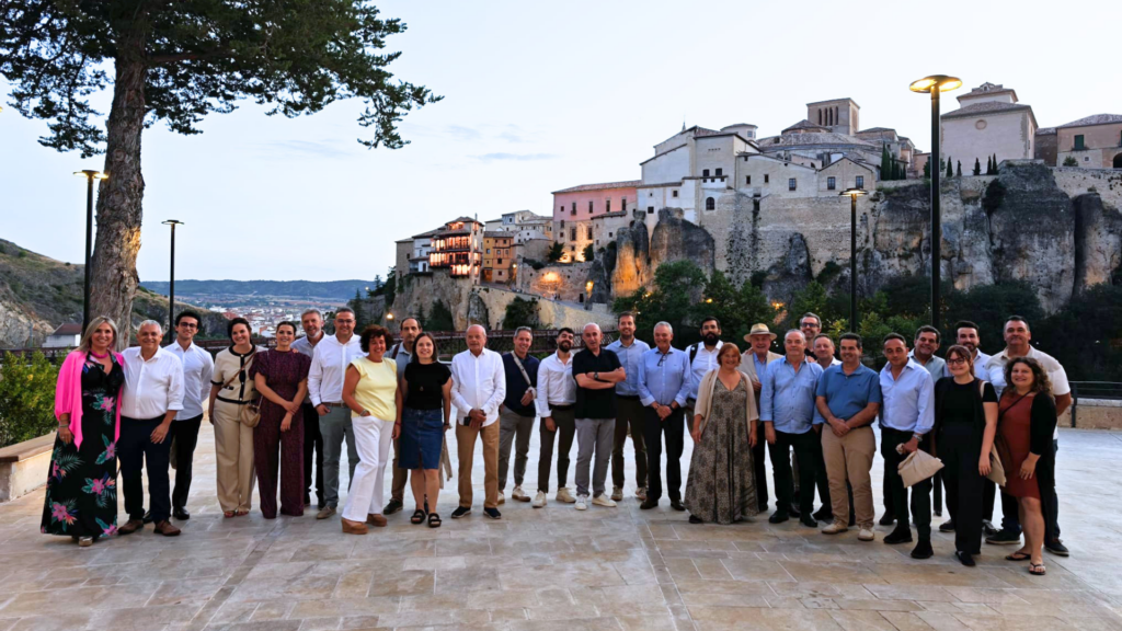 Foto familia reunión ovino_Cuenca