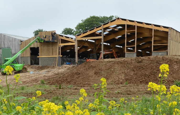 european-agriculture-when-the-problem-is-no-longer-finding-funding-but-obtaining-permits
